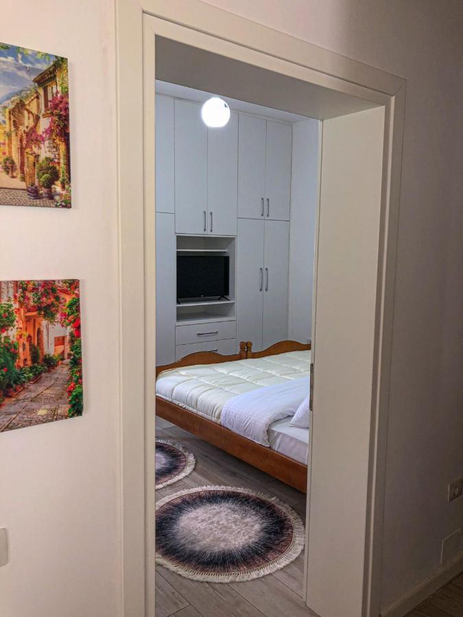 Villa Likaj เบราท ภายนอก รูปภาพ