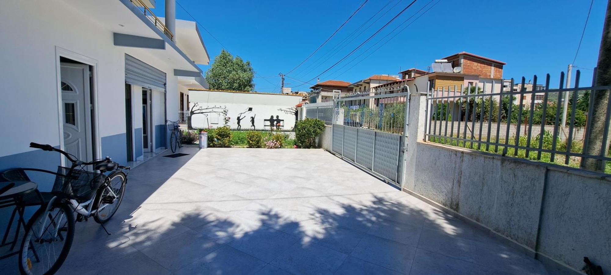 Villa Likaj เบราท ภายนอก รูปภาพ