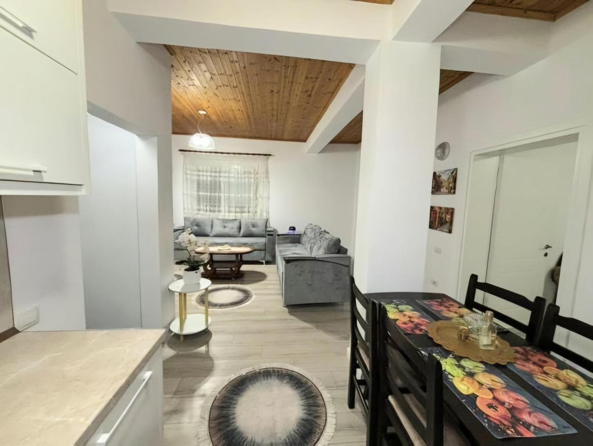 Villa Likaj เบราท ภายนอก รูปภาพ